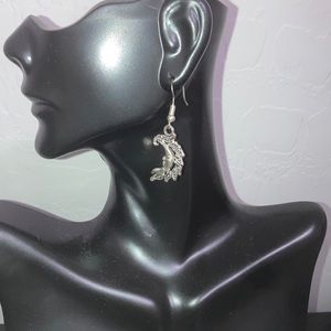 Silver half moon necklace